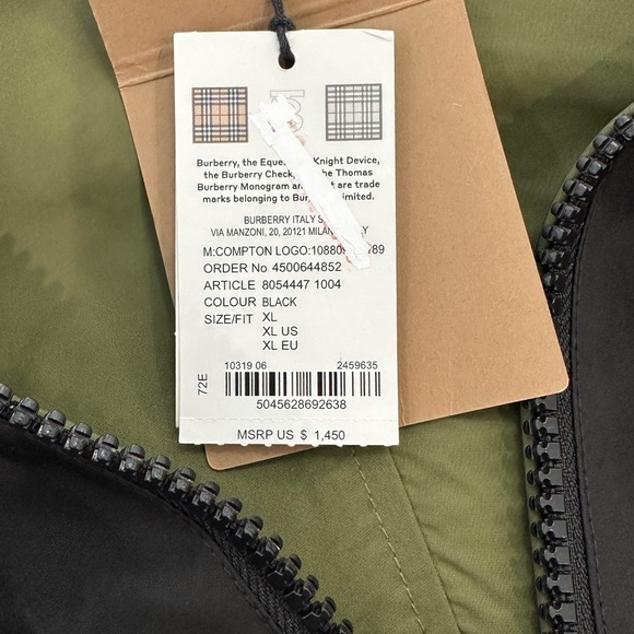 Burberry Compton Hooded Jacket - Picture 10 of 10